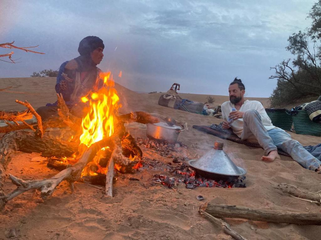 Hotel Mhamid Yaya Camp & Activites M'Hamid Esterno foto